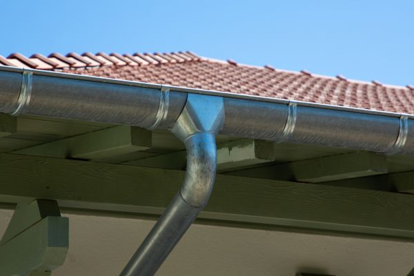 Cost of Eavestrough Repair in Largo