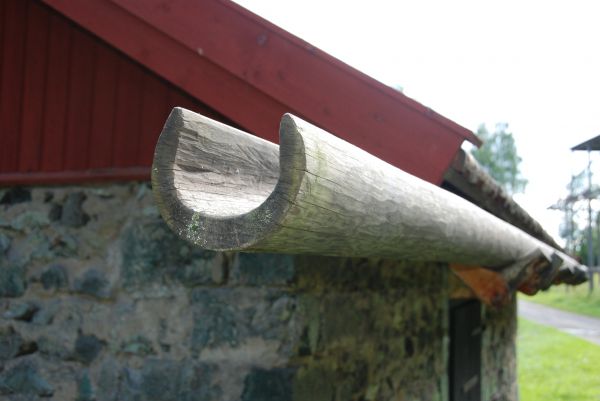 Wooden Gutter Repair in Largo