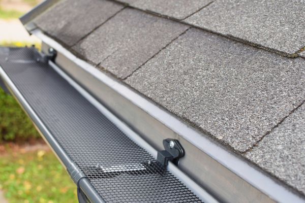 Cost of Covered Gutter Installation in Largo