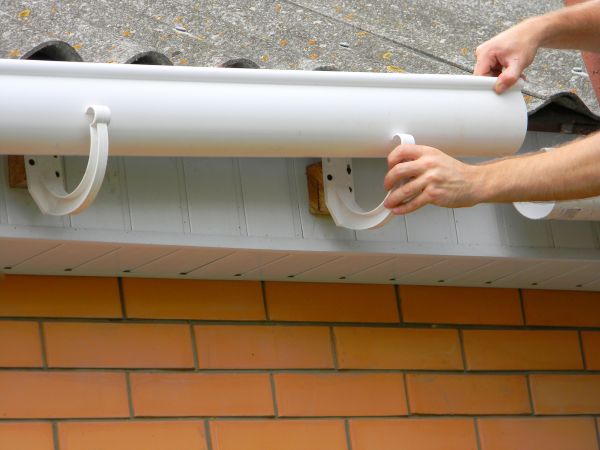 Half Round Gutter Installation in Largo