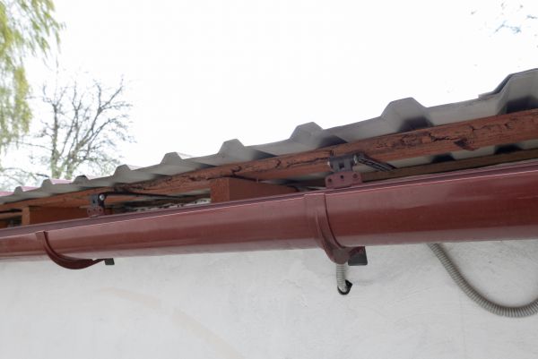 Cost of Round Gutters Installation in Largo